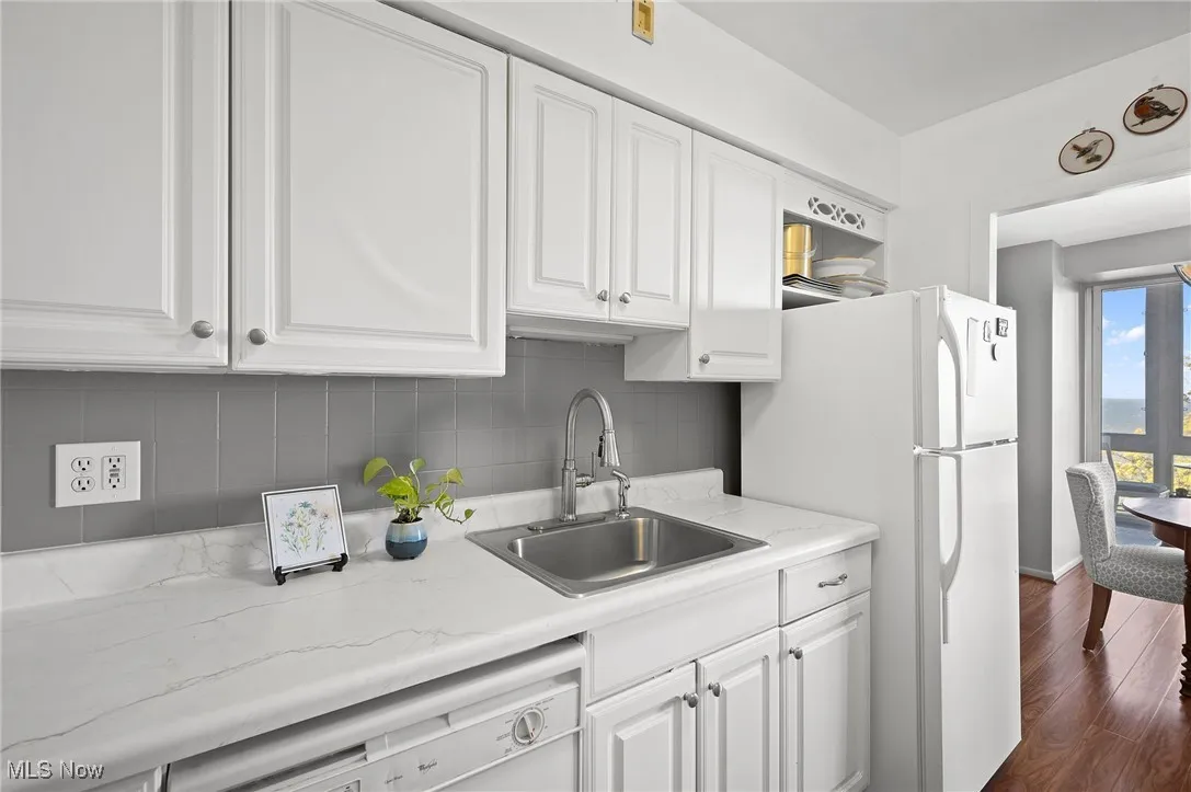 12520 Edgewater Drive # 606, Lakewood, Ohio 44107,MLS Now Listing ID
