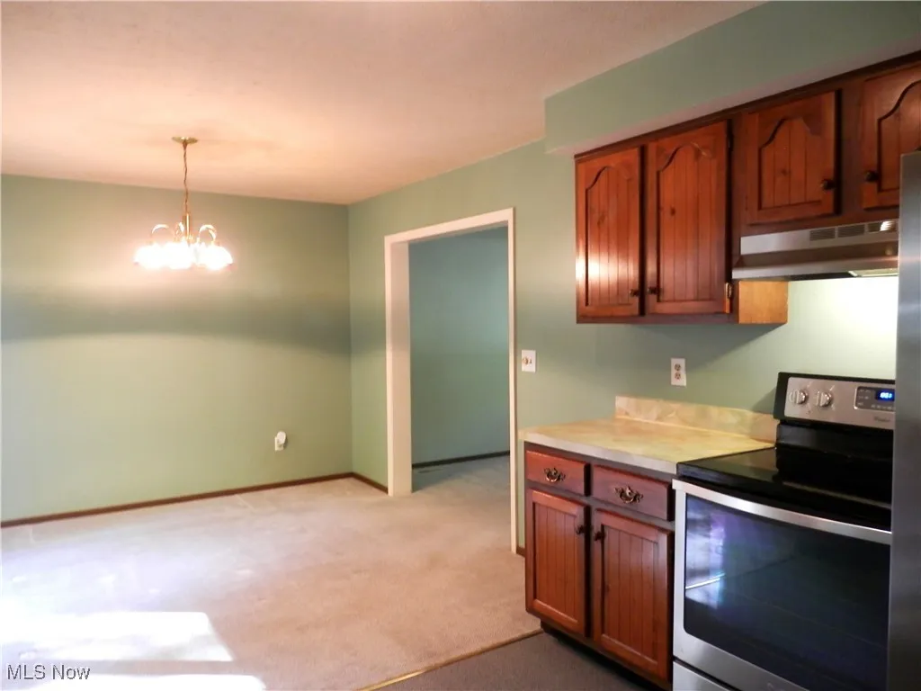 Kitchen with appliances

