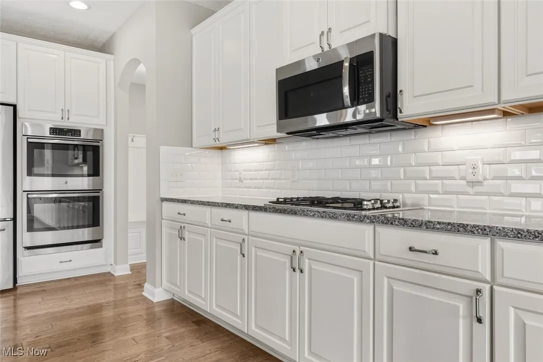 3292 Fairview Drive, Avon, Ohio 44011,MLS Now Listing ID