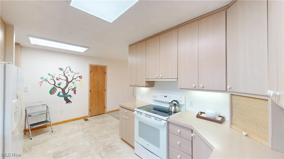 214 Race Street, Berea, Ohio 44017,MLS Now Listing ID