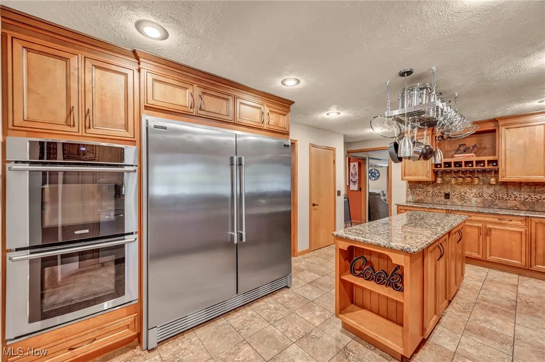 9065 Johnnycake Ridge Road, Mentor, Ohio 44060,MLS Now Listing ID
