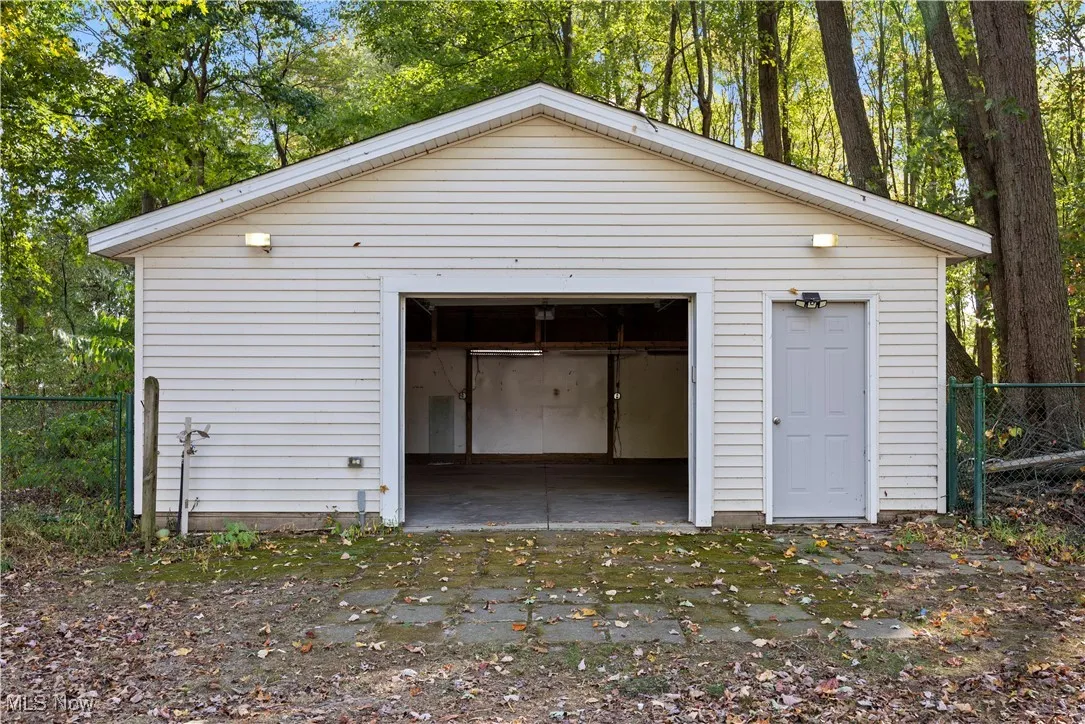48221 Rice Road, Amherst, Ohio 44001,MLS Now Listing ID