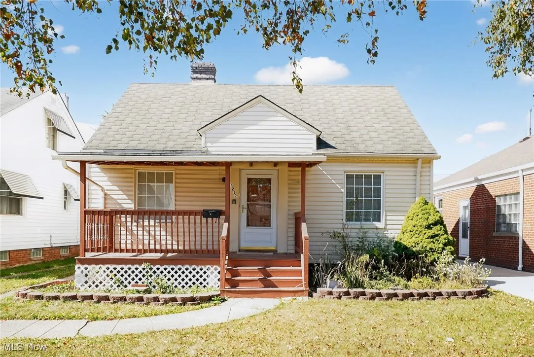 4212 W 58th Street, Cleveland, Ohio 44144,MLS Now Listing ID