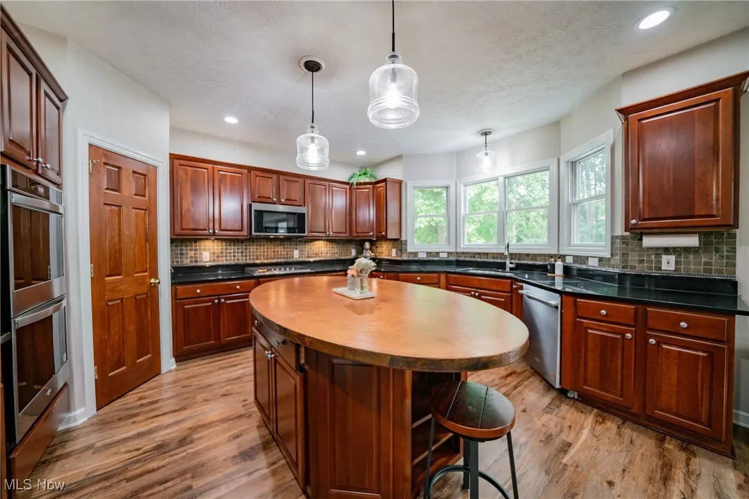 25832 Iris Court, Westlake, Ohio 44145,MLS Now Listing ID