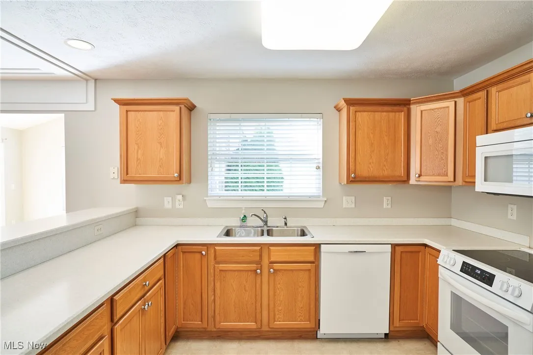 736 Rivers Edge, Painesville, Ohio 44077,MLS Now Listing ID