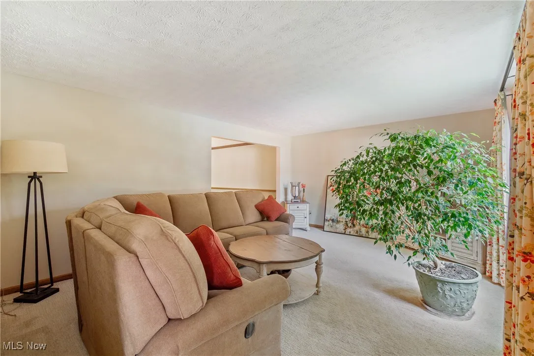 7840 Newgate Avenue, North Canton, Ohio 44720,MLS Now Listing ID