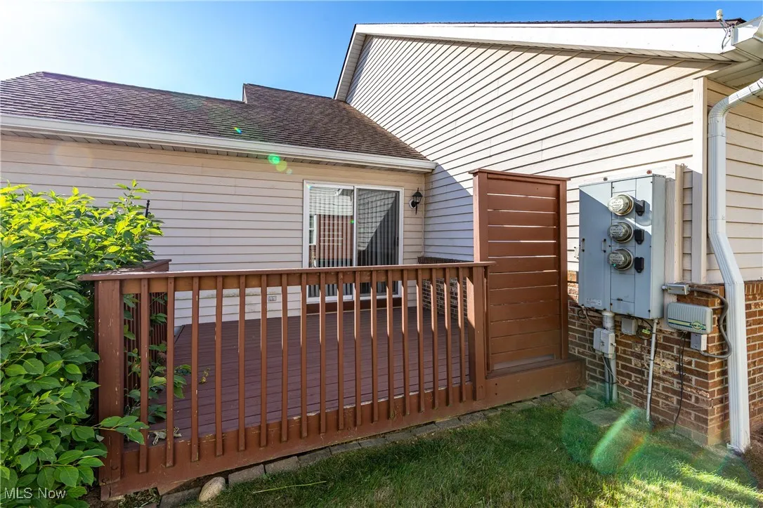 5677 Gateway Lane, Brook Park, Ohio 44142,MLS Now Listing ID