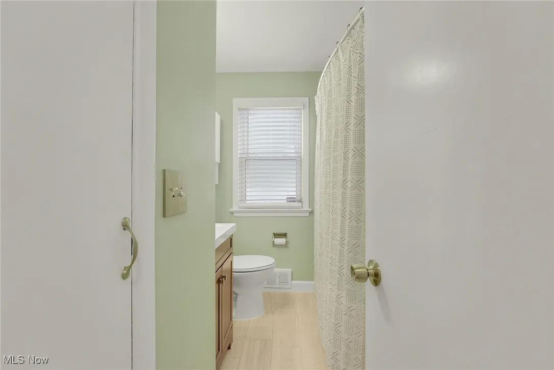 457 Bayridge Boulevard, Willowick, Ohio 44095,MLS Now Listing ID
