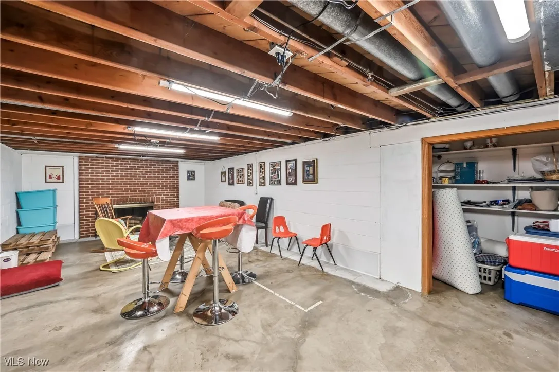 Ample storage