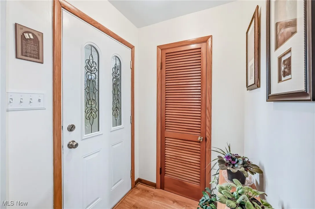 3275 Beechwood Drive, Hubbard, Ohio 44425,MLS Now Listing ID