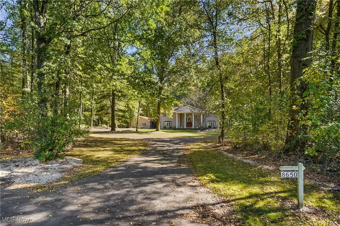 8650 Hidden Hills Drive, Howland, Ohio 44484,MLS Now Listing ID