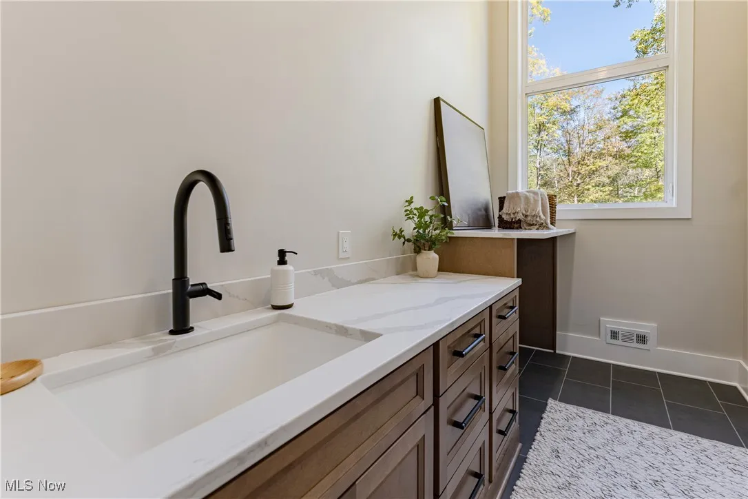 32570 Hiram Trail, Moreland Hills, Ohio 44022,MLS Now Listing ID