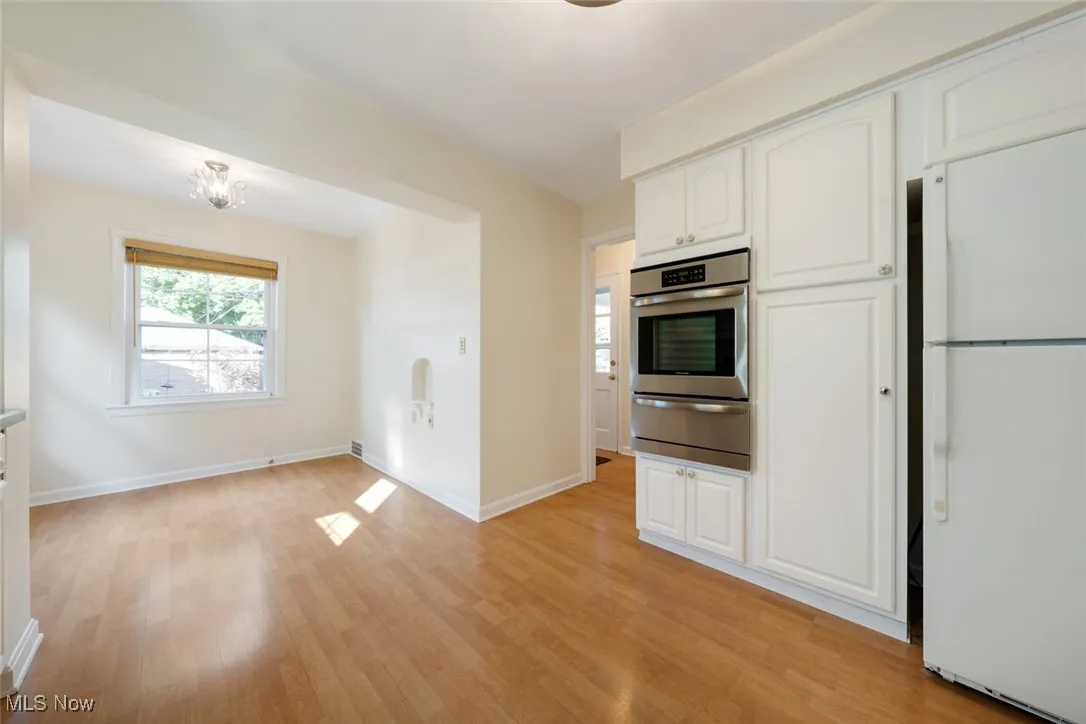 1532 Parkwood Road, Lakewood, Ohio 44107,MLS Now Listing ID