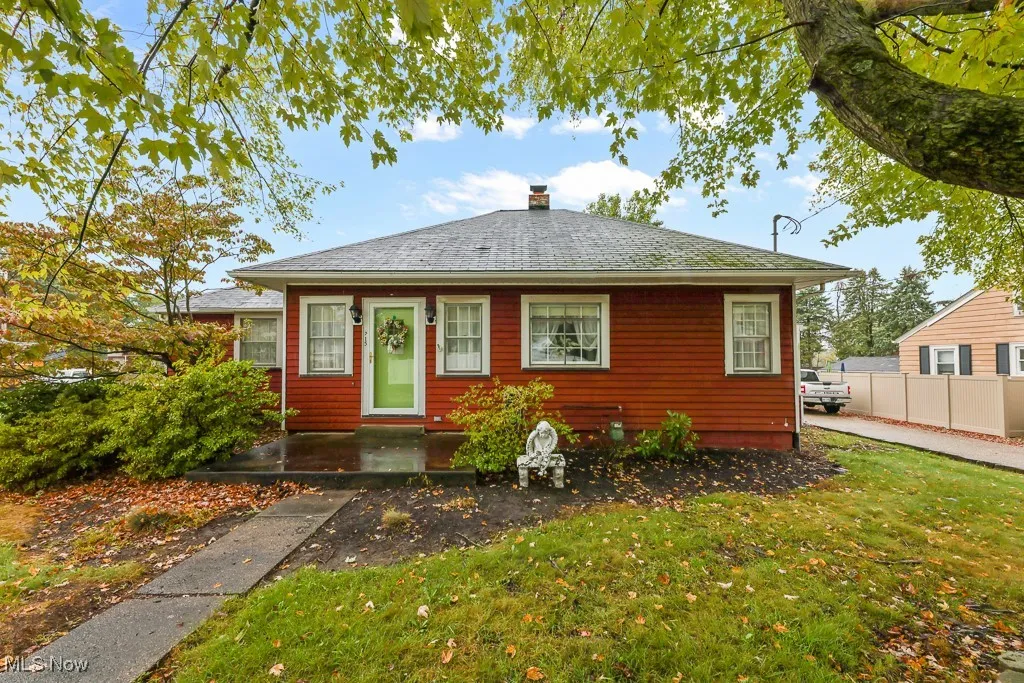 215 Lake Avenue, Hartville, Ohio 44632,MLS Now Listing ID