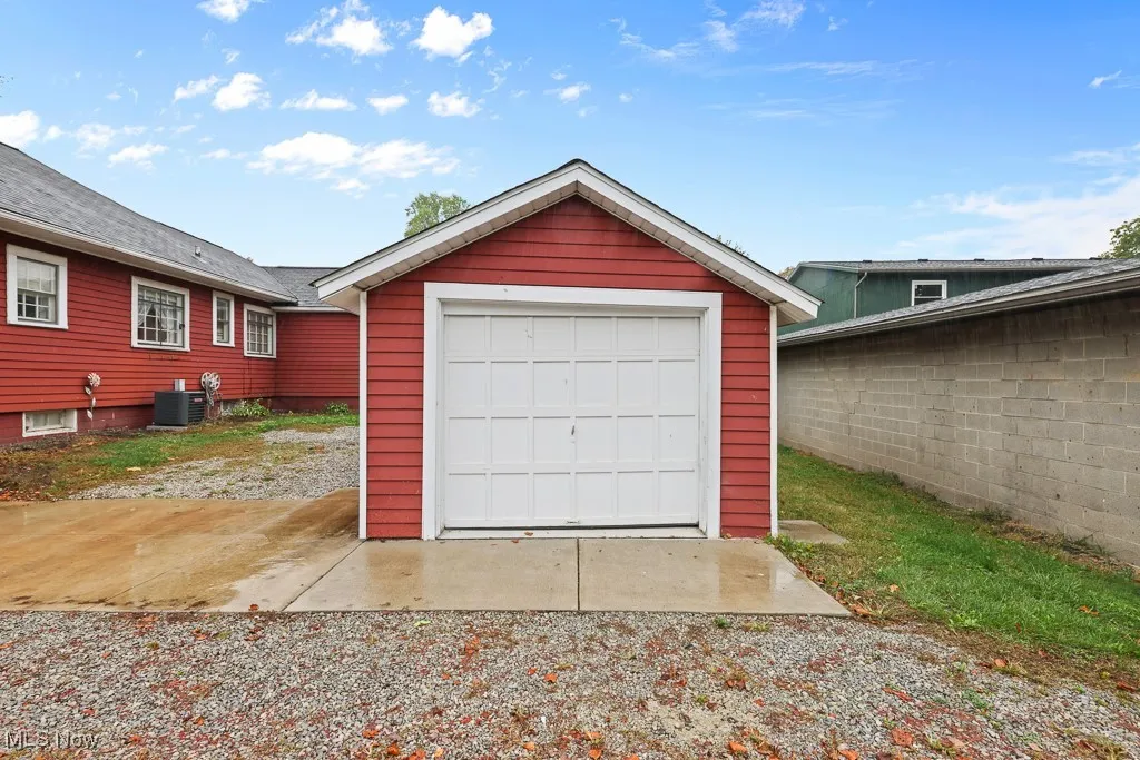 215 Lake Avenue, Hartville, Ohio 44632,MLS Now Listing ID