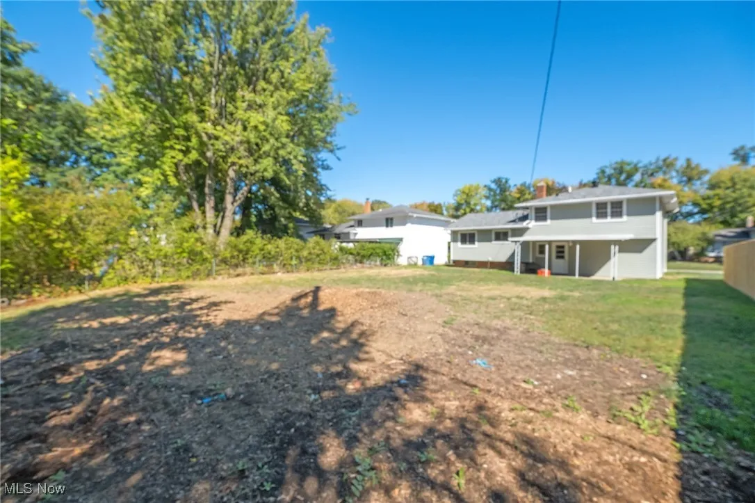 284 E Overlook Drive, Eastlake, Ohio 44095,MLS Now Listing ID
