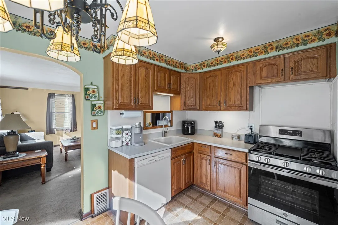 139 W Glendale Street, Bedford, Ohio 44146,MLS Now Listing ID