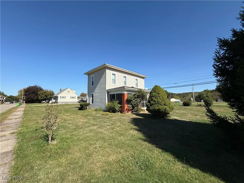 621 Newport Avenue, Uhrichsville, Ohio 44683,MLS Now Listing ID