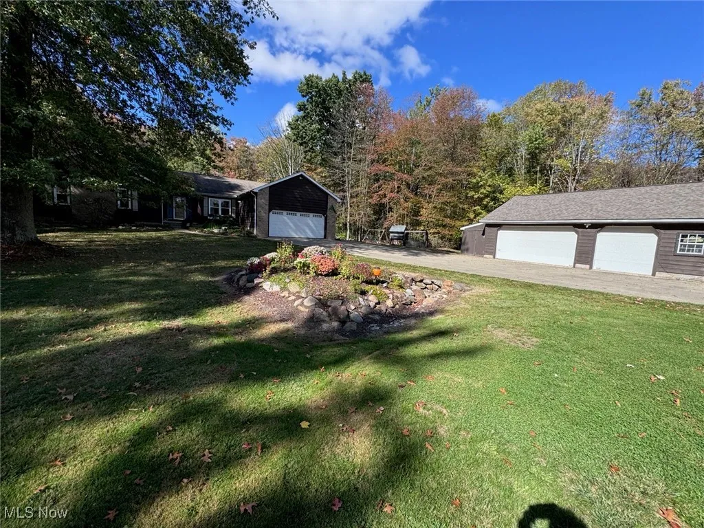 9060 Sandy Oaks Trail, Chardon, Ohio 44024,MLS Now Listing ID