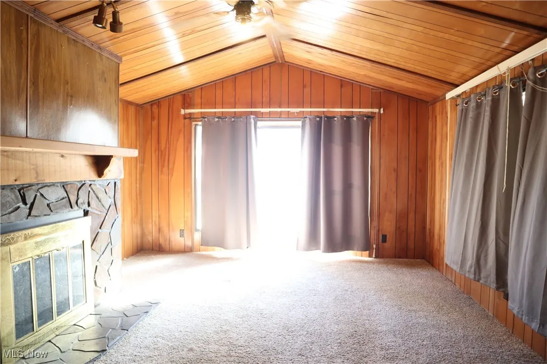 29 Thomas, Middlefield, Ohio 44062,MLS Now Listing ID