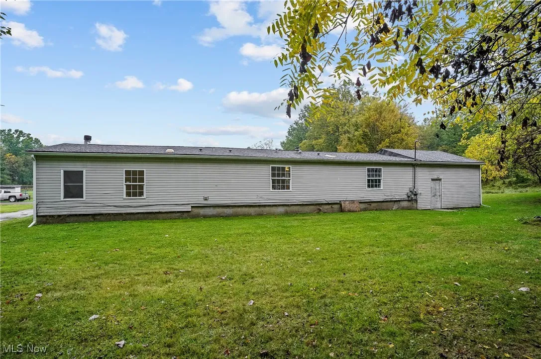 Brand new roof 2025. One year home warranty included in the sale of the home.