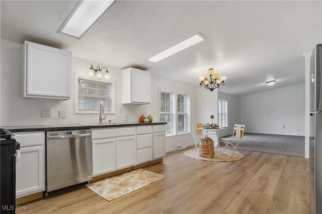 Large eat-in kitchen.