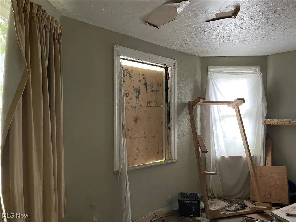 1st floor photos