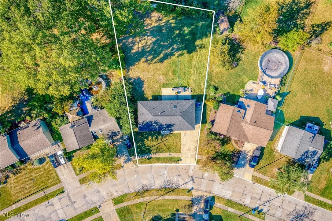 4762 Hollyview Drive, Vermilion, Ohio 44089,MLS Now Listing ID