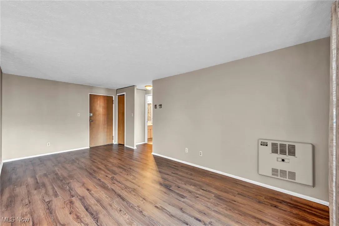 1480 Warren Road, Lakewood, Ohio 44107,MLS Now Listing ID