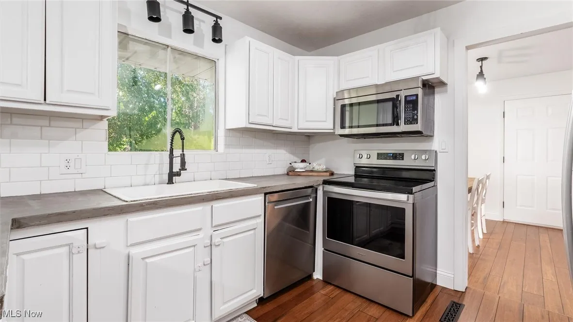 270 E Highland Drive, Zanesville, Ohio 43701,MLS Now Listing ID