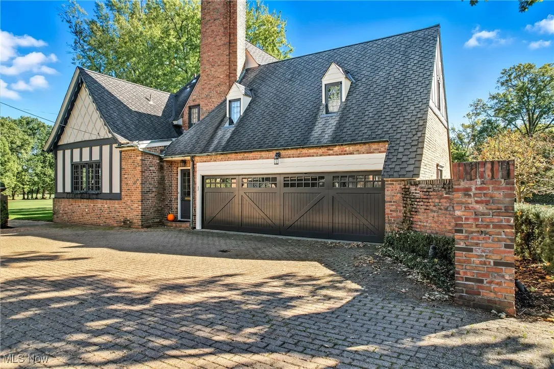 Guest house