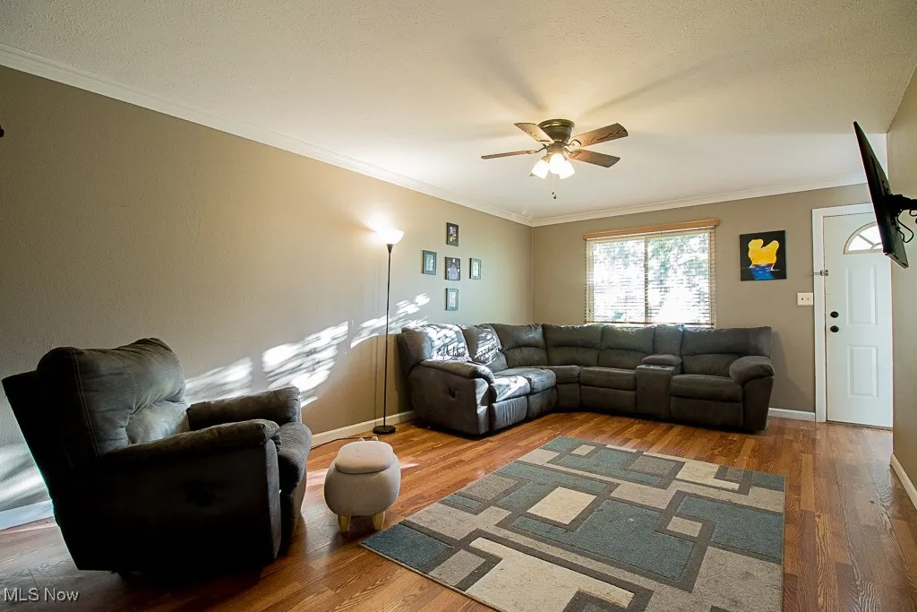 211 Plymouth Road, Eastlake, Ohio 44095,MLS Now Listing ID