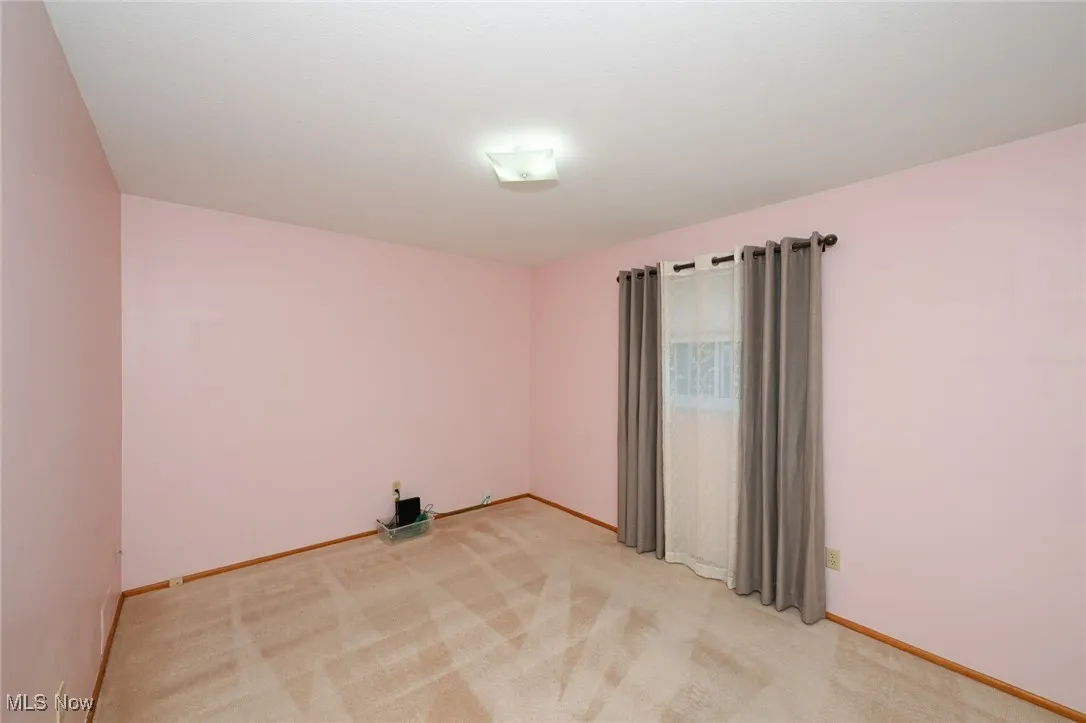 6185 Yorktown Drive, Parma, Ohio 44134,MLS Now Listing ID