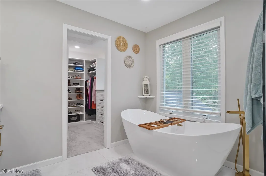 Soaking Tub