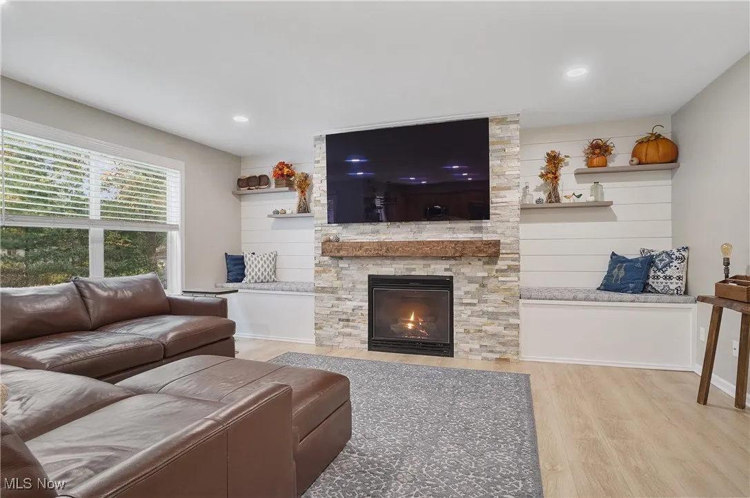 851 Susan Road, Ravenna, Ohio 44266,MLS Now Listing ID
