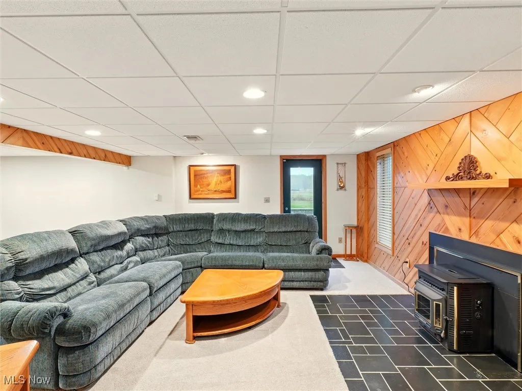6421 Weaver Road, Conneaut, Ohio 44030,MLS Now Listing ID