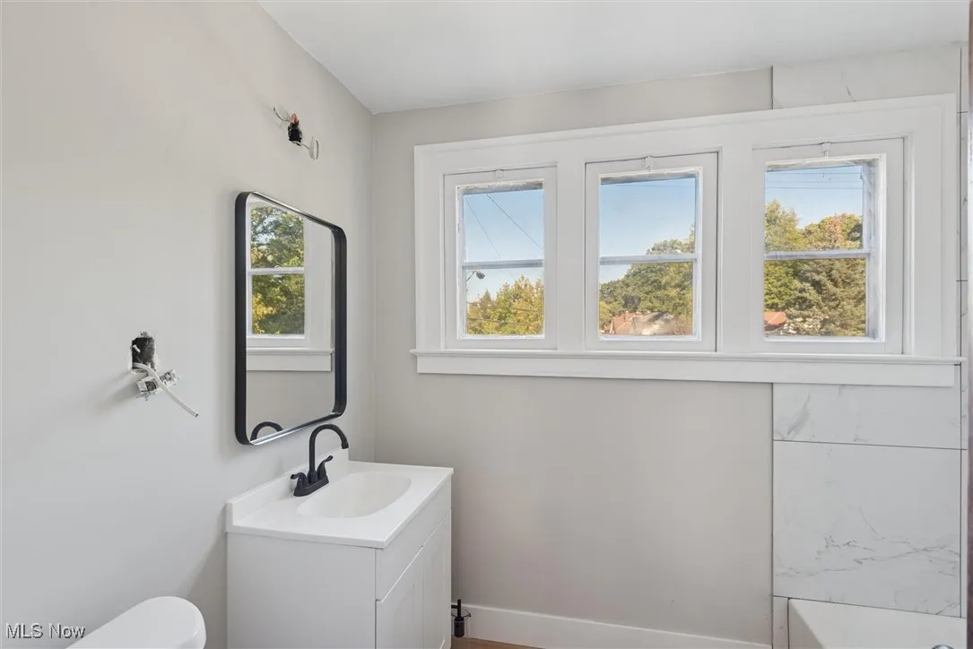 3996 Bluestone Road, Cleveland Heights, Ohio 44121,MLS Now Listing ID