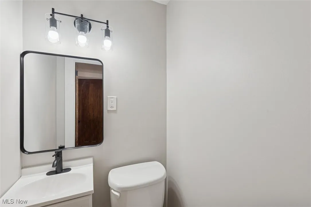 3996 Bluestone Road, Cleveland Heights, Ohio 44121,MLS Now Listing ID
