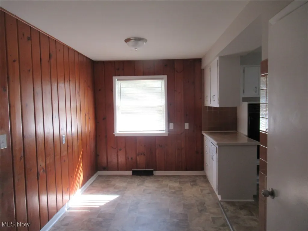 82 Best Street, Bedford, Ohio 44146,MLS Now Listing ID