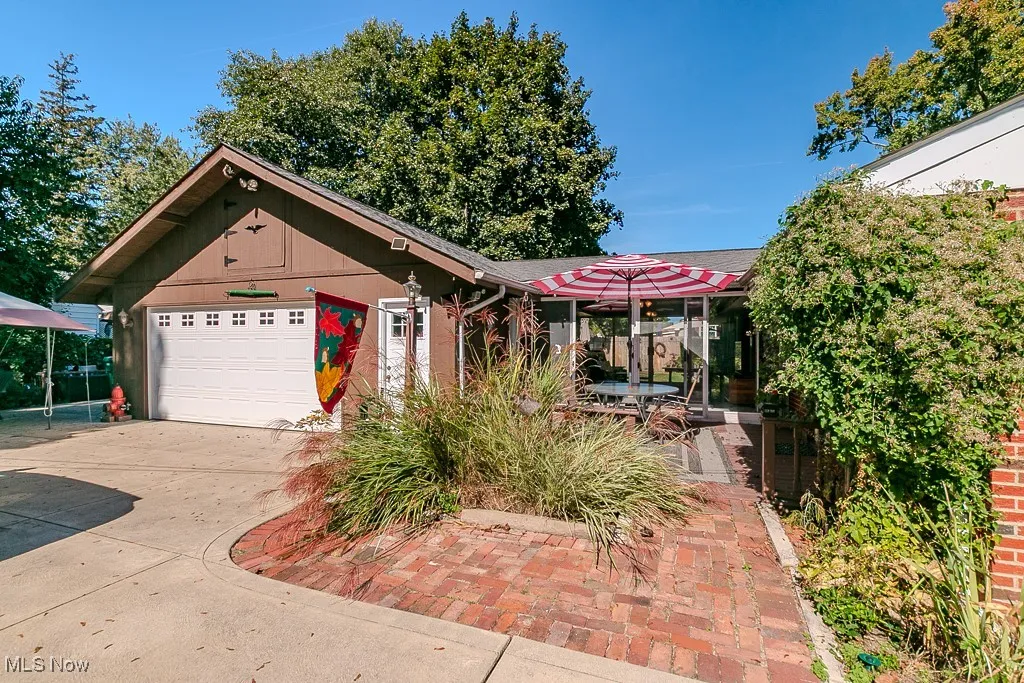 6430 S Cedarwood Road, Mentor, Ohio 44060,MLS Now Listing ID