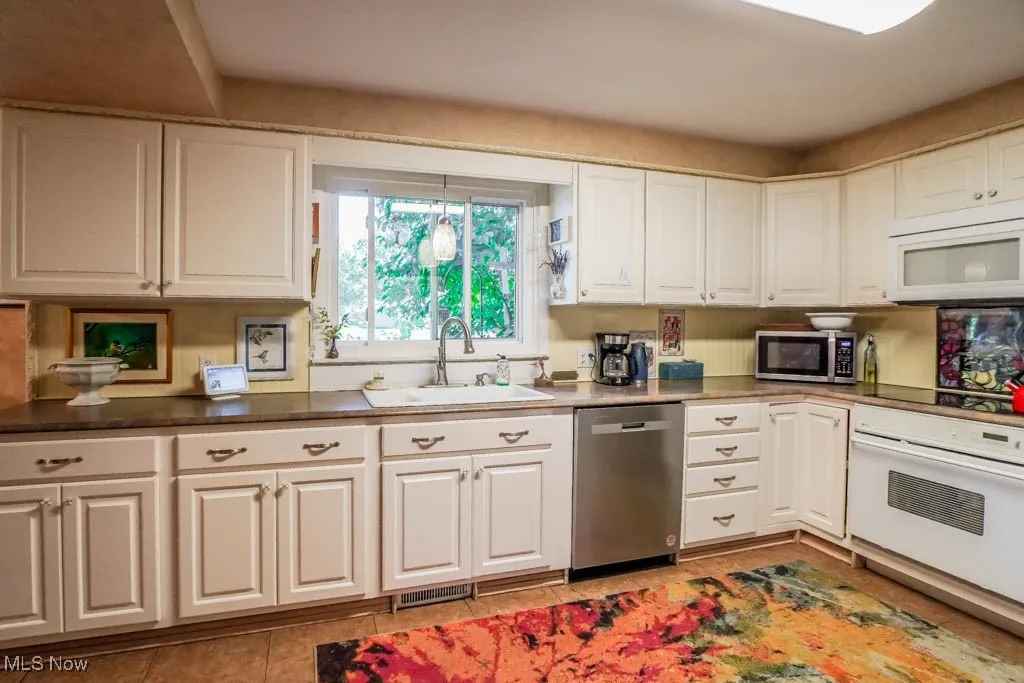 1010 Las Olas Boulevard, North Canton, Ohio 44720,MLS Now Listing ID
