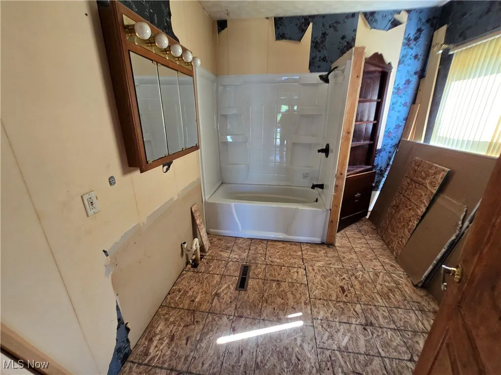 966 Oak Street, Grafton, Ohio 44044,MLS Now Listing ID