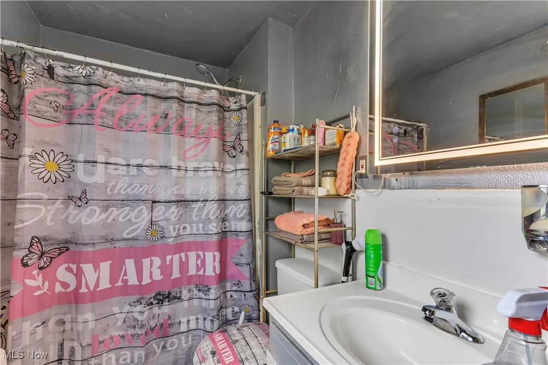 1126 E 77th Street, Cleveland, Ohio 44103,MLS Now Listing ID