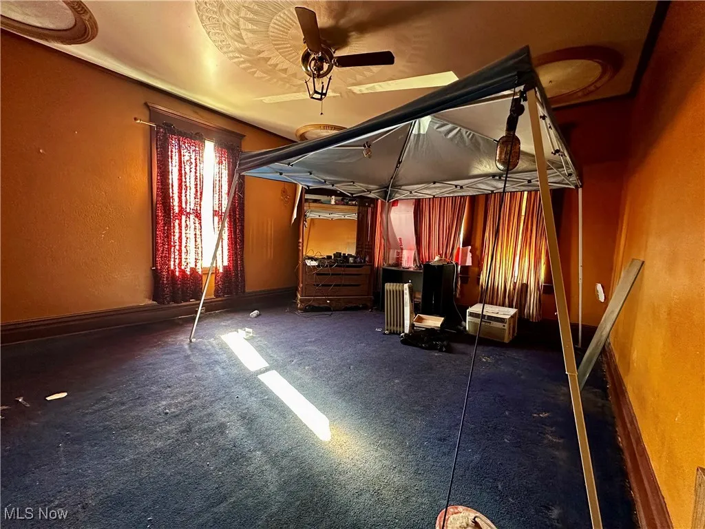 2nd Floor Unit Living Room