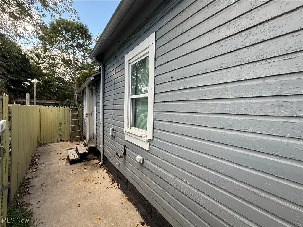 3152 W 46th Street # 2, Cleveland, Ohio 44102,MLS Now Listing ID