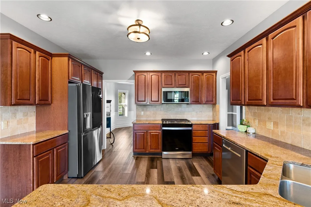 7245 Hunters Glen Lane, Medina, Ohio 44273,MLS Now Listing ID