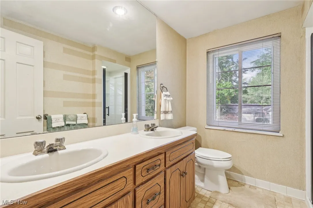 4120 West Valley, Fairview Park, Ohio 44126,MLS Now Listing ID