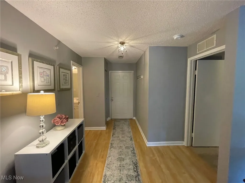 200 Fox Hollow Drive # 104, Mayfield Heights, Ohio 44124,MLS Now Listing ID