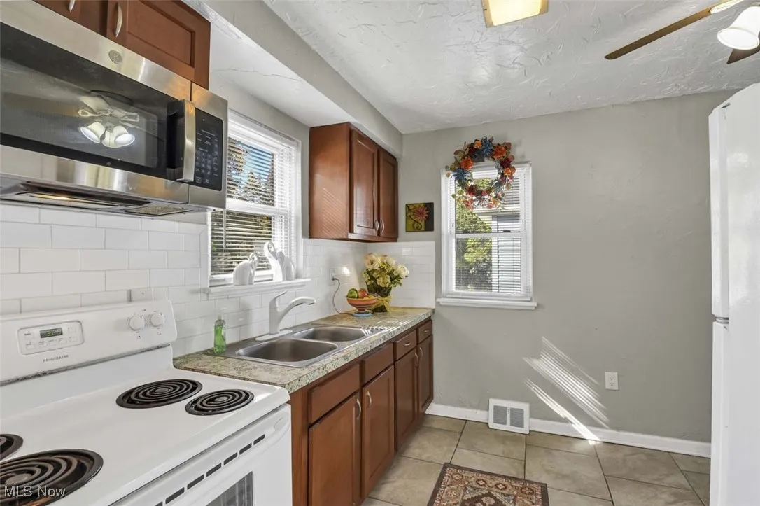 640 E 261st Street, Euclid, Ohio 44132,MLS Now Listing ID