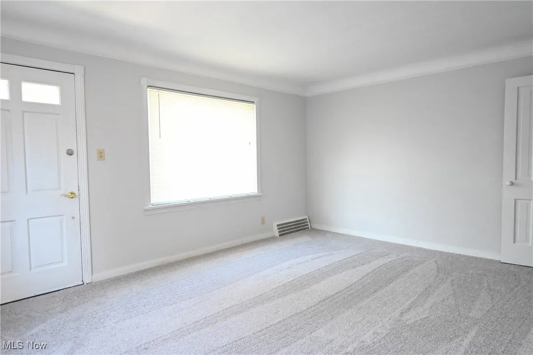 Living room unit 1